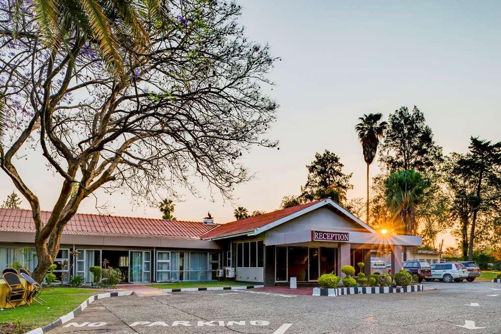 Kadoma Hotel & Conference Centre 외부 사진