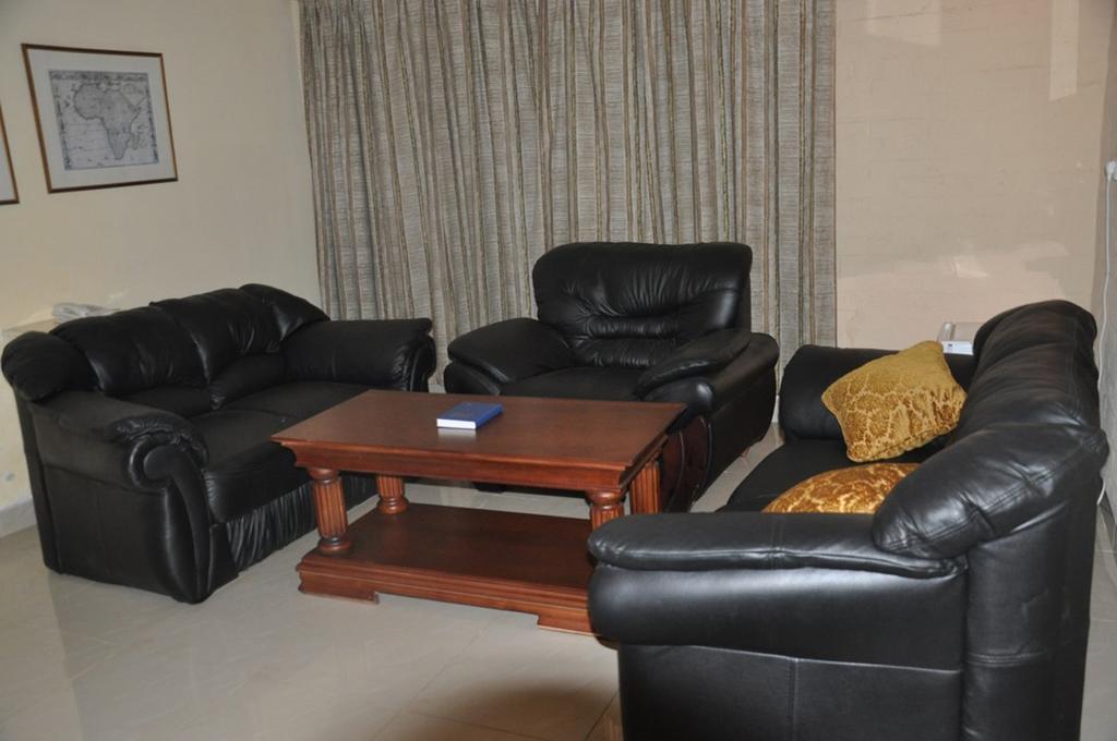 Kadoma Hotel & Conference Centre 객실 사진
