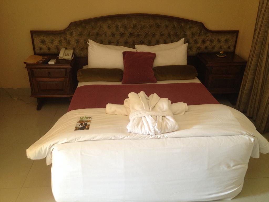 Kadoma Hotel & Conference Centre 외부 사진