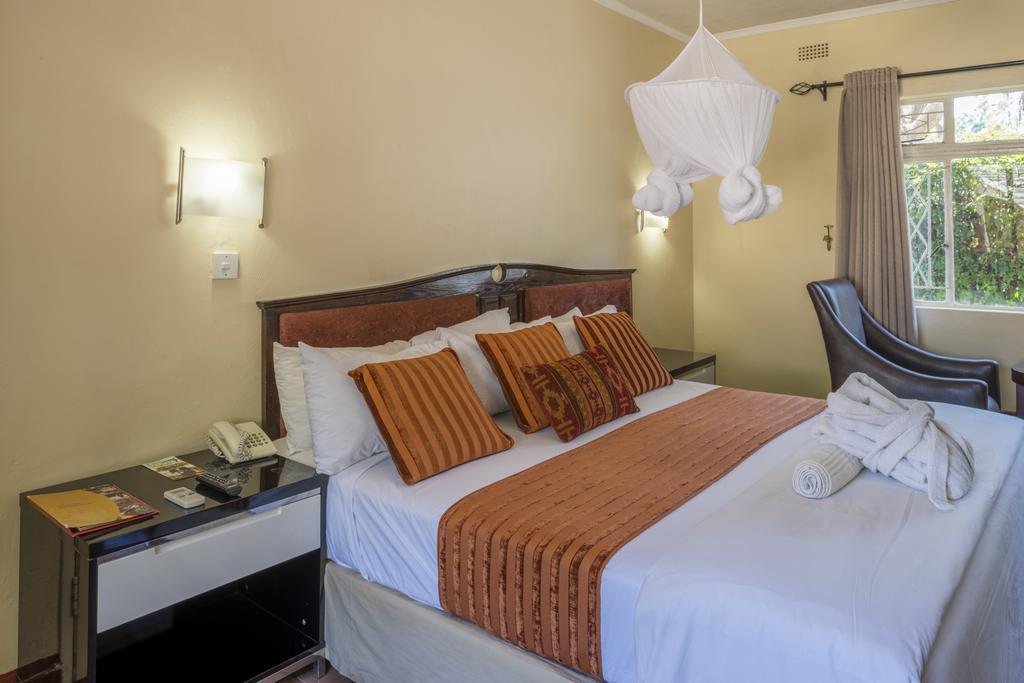 Kadoma Hotel & Conference Centre 외부 사진